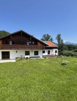 Imposantes Anwesen: herrschaftliche Villa mit Einliegerwohnung auf großem Grundstück - Oberaudorf
