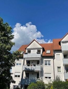 ***ENTSPANNT WOHNEN IN CADOLZBURG...mit großem STUDIO im Dachbereich...traumhafter Fernblick...Einbauküche*** - Cadolzburg