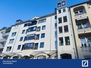 Sofort beziehbar! Charmante Zweiraumwohnung mit Loggia und Parkblick! - Dresden