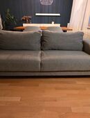 Neuwertiges robustes Sofa (3-Sitzer) in hellgrau und Webstoff in 14052