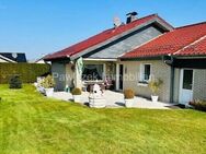 Charmantes Bungalow in ruhiger Toplage - Hückeswagen (Schloss-Stadt)