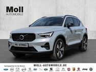 Volvo XC40 Plus Dark Recharge Plug-In Hybrid 2WD T5 Twin Engine EU6d StandHZG Navi digitales Cockpit - Aachen