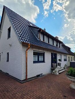 Großzügig geschnittenes Einfamilienhaus mit vielen Extras in beliebter Lage von Dinslaken-Averbruch - Dinslaken