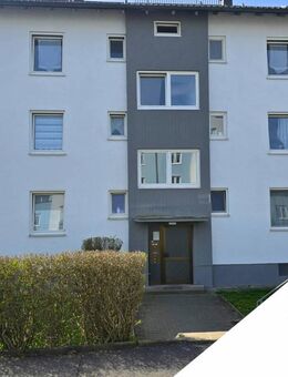 Sanierte 3-Zi.-Wohnung mit großem Balkon & moderner Küche - WG-geeignet! - Amberg