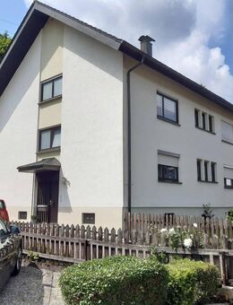 Mehrfamilienhaus (3 Wohnungen), Doppelgarage, 1.562 qm Grundstück - Bad Peterstal-Griesbach