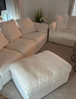 Gemütliche IKEA Grönlid Couches inkl. Hocker - Hilden