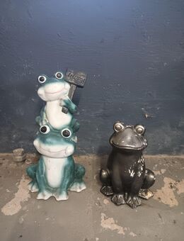 2 deko Frösche für Garten zu verschenken - Zweibrücken