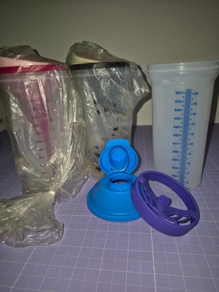 Messbecher, " Shake It" Tupperware, neu - Duderstadt