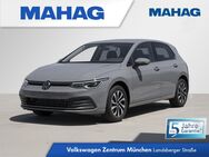 VW Golf, 1.0 VIII eTSI ACTIVE MildHybrid IQ Light AppConnect, Jahr 2022 - München