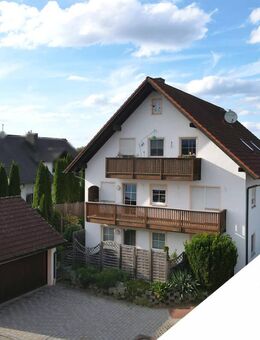 3-Fam.-Haus im Top-Zustand - Kapitalanlage mit 6 Whg., Garagen & Stellplätzen - 35 Min. z. Flughafen - Hörgertshausen