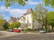 Denkmalgeschützte, sanierte Stadtvilla mit Garten und Carport in 79104 Freiburg - Freiburg (Breisgau)