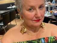 Frau, sehr gerne 63 Jahre alt, sucht ihn, jünger , mit dem gewissen Altersunterschied - Zossen