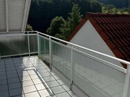 Schöne 3-Zimmer-DG-Wohnung mit luxuriöser Innenausstattung mit Balkon und EBK in Bechhofen - Bechhofen (Rheinland-Pfalz)