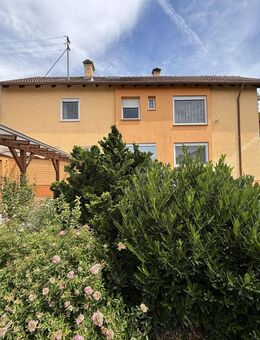 EFH oder Zweifamilienhaus auf großen Grundstück in Kaufering - Kaufering