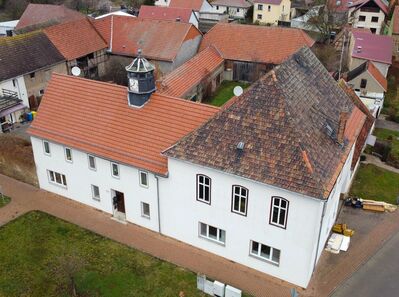 Mehrfamilienhaus mit 3 Wohneinheiten und Ausbaupotential in Guthmannshausen