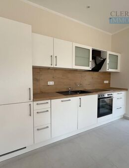 "In Ostseenähe" topsanierte 2 Zimmer Wohnung mit großer Terrasse und PKW Stellplatz - Damshagen