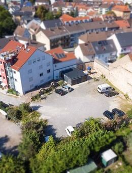 Investorenpaket: 16 Wohneinheiten + Baugrundstück in zentraler Lage von Bruchsal - Bruchsal