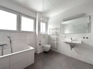 Wohnkomfort trifft auf Stil - im Villenviertel: 8 m² Balkon, Parkett, neue Walk-In-Dusche & Wanne! - Wuppertal