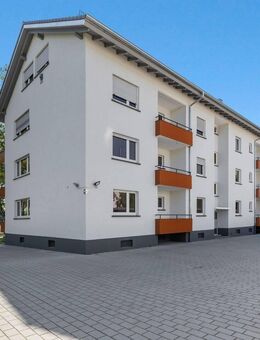 Licht & Ruhe unterm Dach - 2-Zimmer-Wohnung mit besonderem Flair - Rastatt