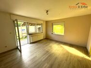 Großzügige 3 Zi.-EG-Wohnung mit Terrasse in 2-Familienwohnhaus in ruhigem Wohngebiet von Sterbfritz - Sinntal