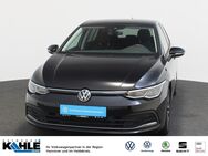 VW Golf, 1.5 TSI VIII Lim Active, Jahr 2022 - Hannover