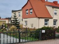 große Doppelhaushälfte in Sandersdorf, Südseite, beliebte Siedlungslage - Sandersdorf