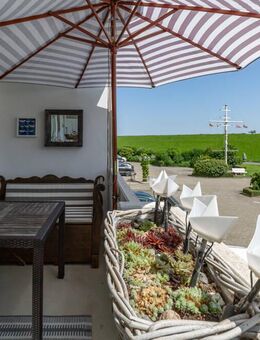 Stilvolles Wohnen in erster Reihe mit Deichblick, Balkon, Schwimmbad und Sauna - Cuxhaven