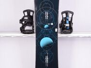 140 cm Kinder/Junior Snowboard BURTON CUSTOM SMALLS, HYBRID/ROCKER, CHANNEL, black/blue - Dresden
