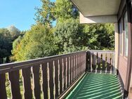 Charmante Eigentumswohnung mit Balkon, Kellerabteil und Außenstellplatz - als Ferienwohnung nutzbar - Sasbachwalden