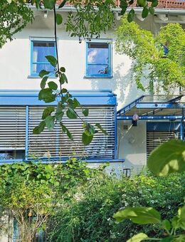 +++SONNIGES FAMILIENPARADIES IN BESTER WOHNLAGE +++ Modernes Einfamilienhaus mit Einliegerwohnung, Doppelgarage,Carport, Pool! - Forchheim (Bayern)