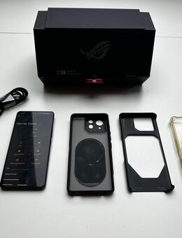 ASUS ROG Phone 8 PRO – 512GB / 16GB RAM – mit Zubehör - Overath