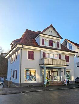 VERKAUFT - Attraktives Wohn- und Geschäftshaus in zentraler Innenstadtlage von Engen - zur Kapitalanlage mit großem Potential - voll vermietet - Engen
