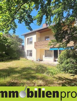1359 - Hof: Schönes Einfamilienhaus in bevorzugter Wohnlage - Hof