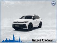 VW Tiguan, 1.5 l R-Line eHybrid, Jahr 2022 - Ulm