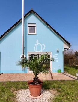 *** Neuwertig & bezugsbereit - Das perfekte Haus für die kleine Familie *** - Zwenkau