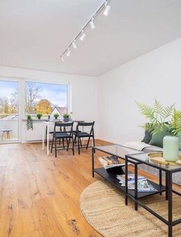 Frisch sanierte 2-ZKB mit West-Balkon & TG-Stellplatz - Provisionsfrei - München