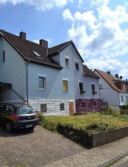 Charmantes Einfamilienhaus mit großem Garten in ruhiger Lage von Ottweiler - Ottweiler