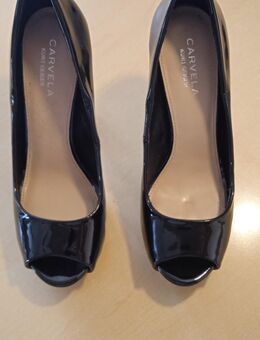 Damen High Heel Peep Toes nagelneu hochglänzend in 39 - Moosinning