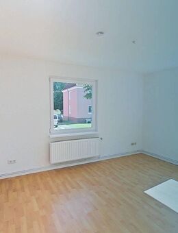 Helle 3-Zimmer-Wohnung mit Badewanne und viel Platz für ein Paar oder eine kleine Familie - Nordenham