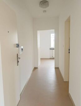 Renovierungsobjekt mit Potenzial: 1-Zimmer-Apt. mit Loggia - Ideal für Fix & Flip - Ludwigshafen (Rhein)