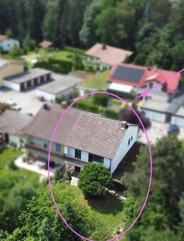 Solide Doppelhaushälfte mit Südgarten - Poing