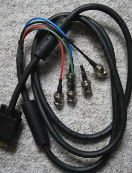VGA an RGB Anschlußkabel schwarz od beige (497) - Hamburg