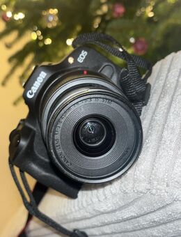 Canon EOS R100 Systemkamera + RF-S 18–45mm Kit | neuwertig - Osnabrück