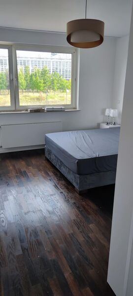 1A-Lage, gegenüber der EZB. 3 Zimmer Wohnung, saniert