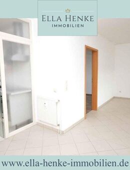 Sonnige, schön geschnittene 2-Zimmer-Wohnung mit Fahrstuhl + Balkon in ruhiger Lage. - Wolfenbüttel