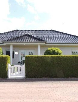 **OSTSEE-Zauber ! Bungalow, ca. 145m² Wfl. + Doppelgarage, 4 Zi. + ca. 915m² Grundstück, Dahme/Ostsee! ** - Dahme