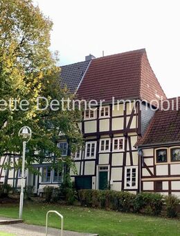 Historisches Juwel: Ehemalige Ratsbadestuben am Kirchhof von St. Nicolai in Alfeld (Leine) - Alfeld (Leine)