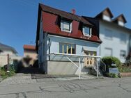 Charmante Doppelhaushälfte mit Einliegerwohnung - Ideal für Familien - Karlsbad