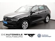 VW Tiguan, 2.0 TDI Move, Jahr 2023 - Wolfsburg