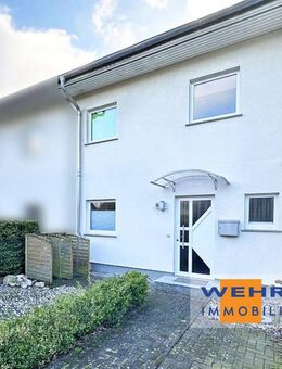 Reserviert: Platz für die ganze Familie - Reihenhaus mit ausgebautem Dachboden und Vollkeller - Bargteheide